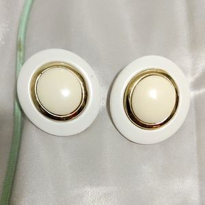 Vintage White & Gold Oval Earrings